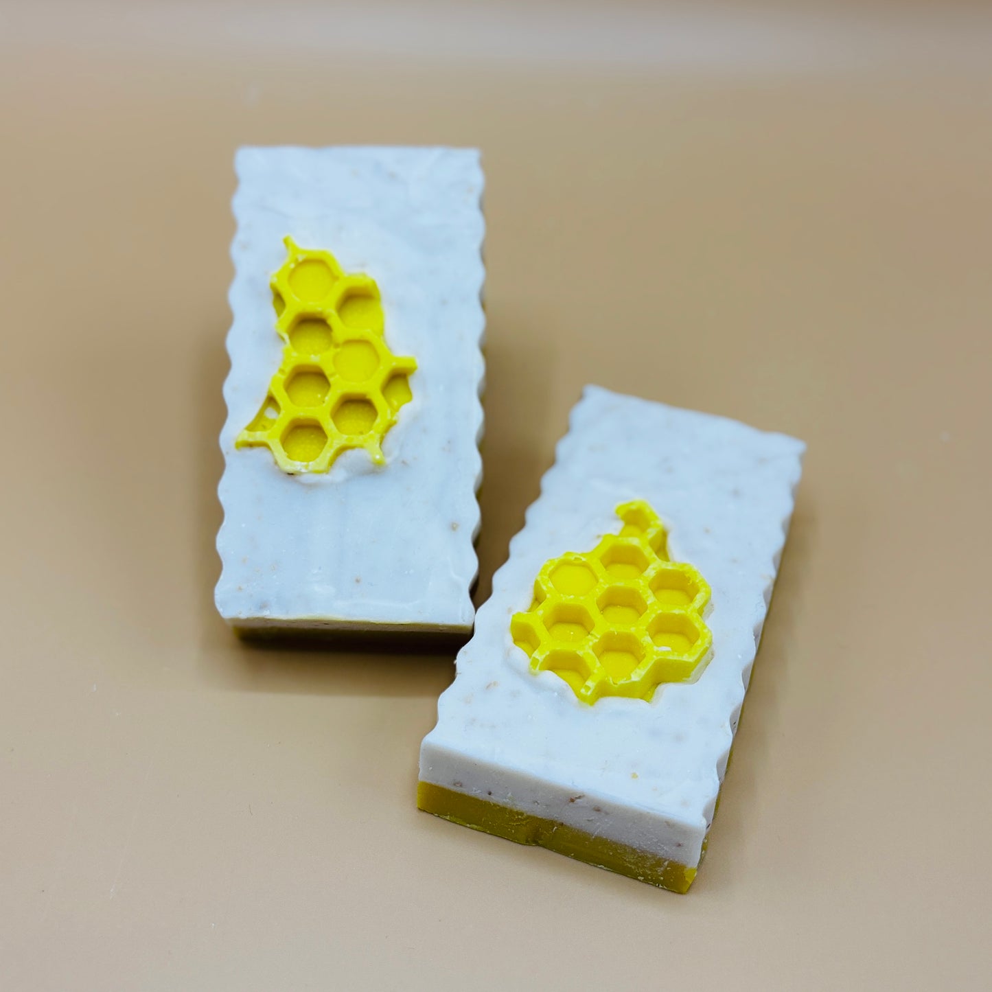 Oat Honey | Soothing natural soap for sensitive skin