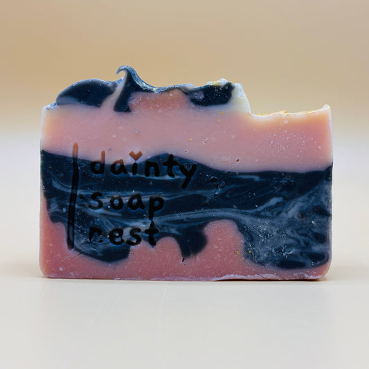 5-item natural gift box | 100% natural face body scented soap