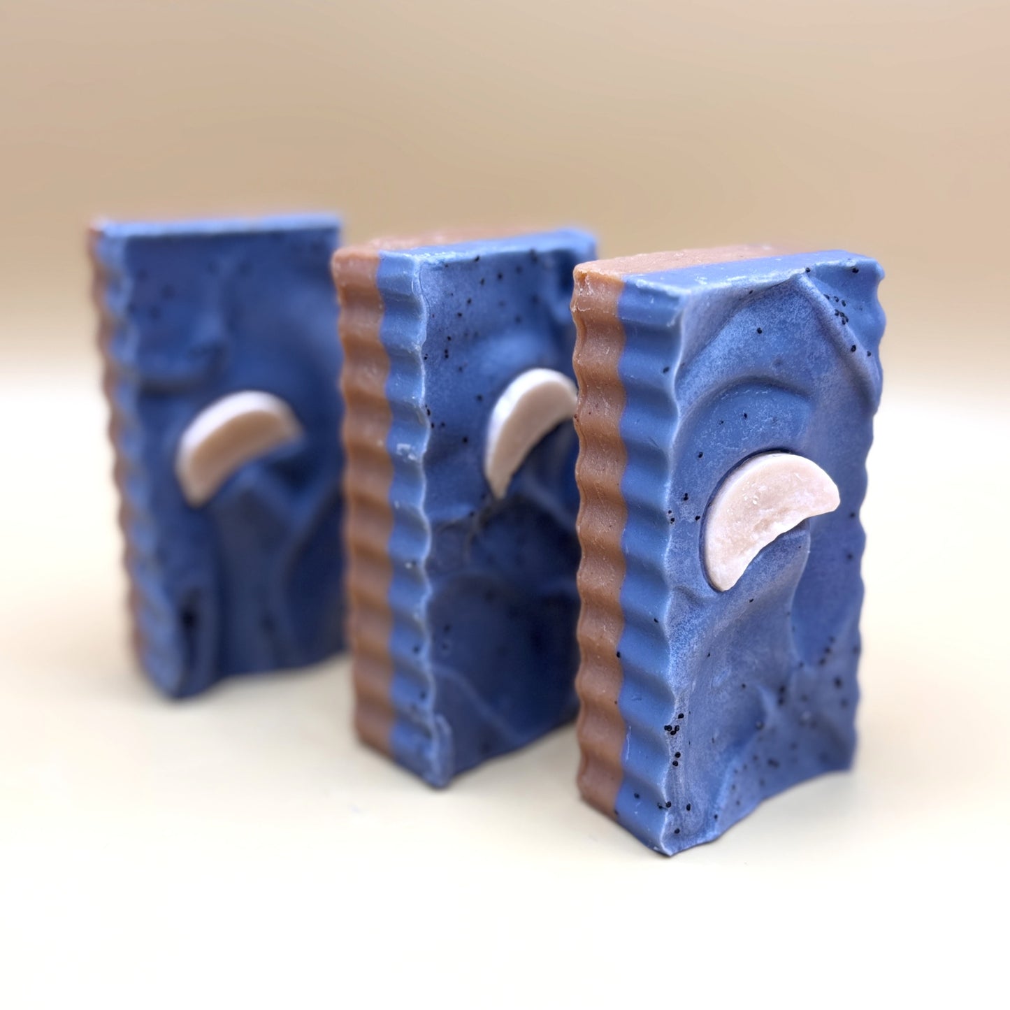 Dreamy Lavender | Essential oil soap for face & body